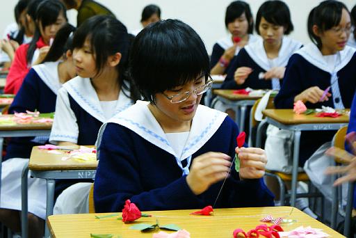 家教會 母親節紙花製作班